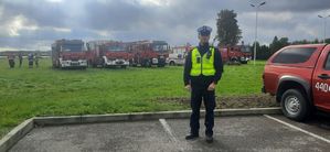 policjanci podczas ćwiczeń