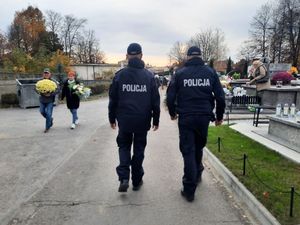 policjanci podczas działań