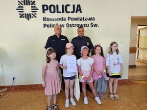 policjanci na spotkaniu