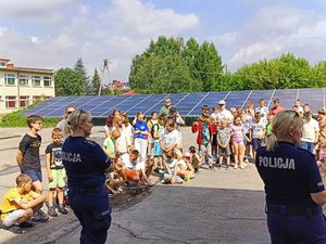 policjanci na spotkaniu