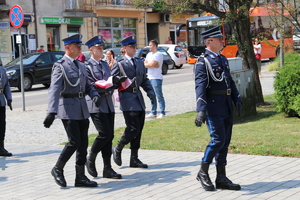 policjanci podczas uroczystości