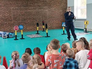 policjantki podczas spotkania