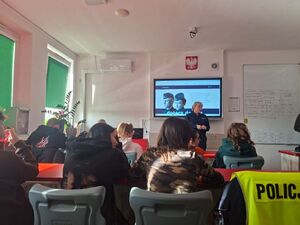 policjantki podczas spotkania